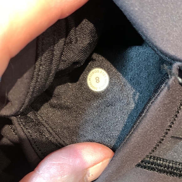 Lululemon Everlux and Mesh Highrise Legging Black Tights Sz 8 - Picture 8 of 11